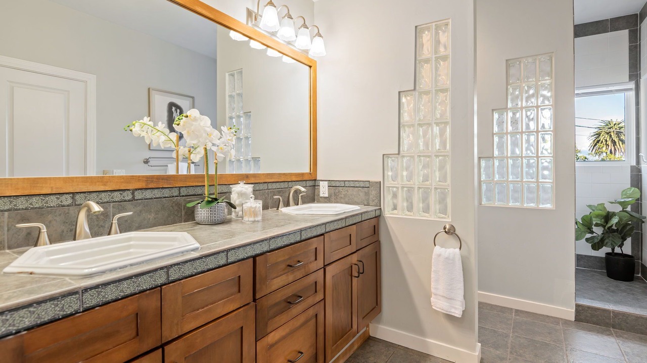 Photo of Bathroom in The Mesa
