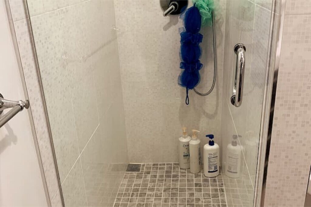 Photo of Bathroom in Pasadena