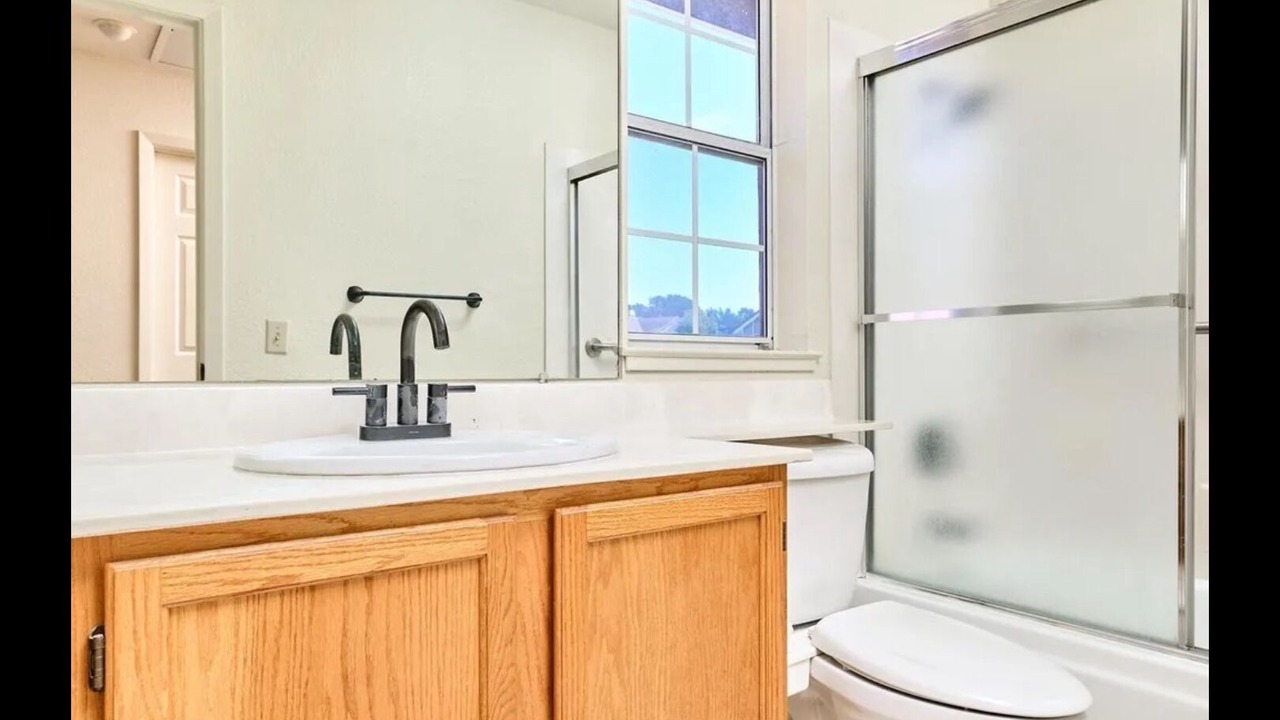Photo of Bathroom in Vallejo