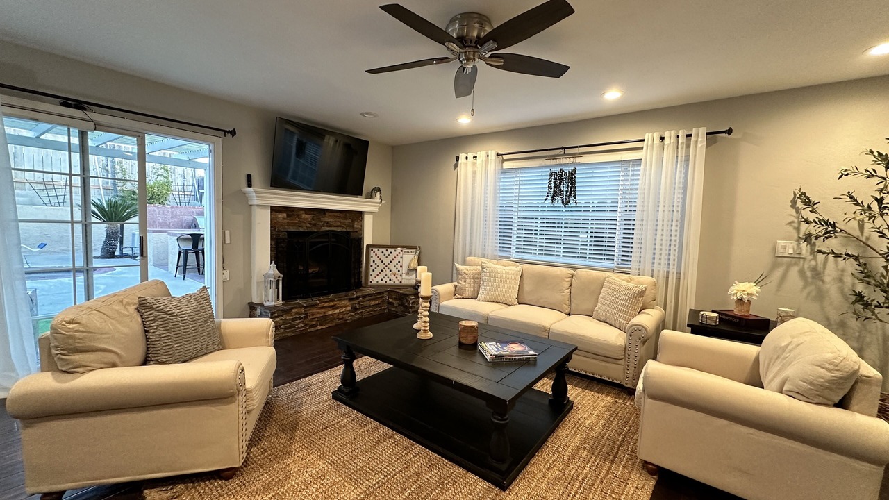 Photo of Livingroom in Santee