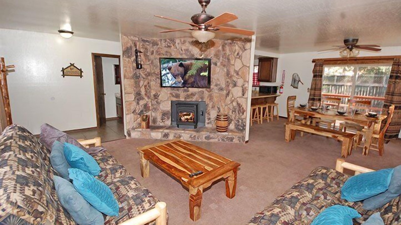 Photo of Livingroom in Tahoe Paradise