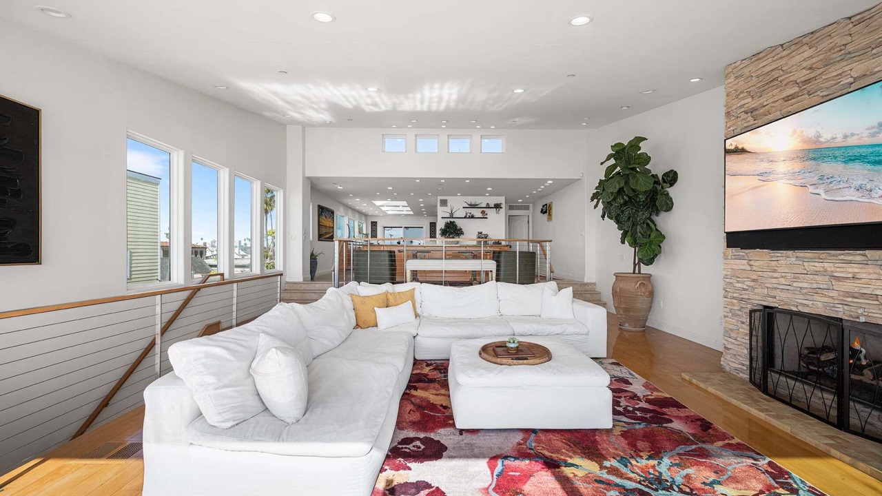 Photo of Livingroom in Peninsula