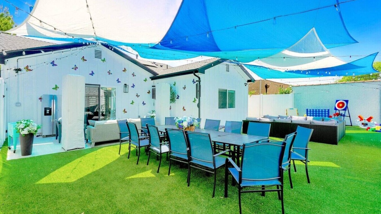 Photo of Outdoor in North Hollywood