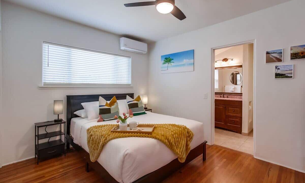 Photo of Bedroom in Pacific Beach