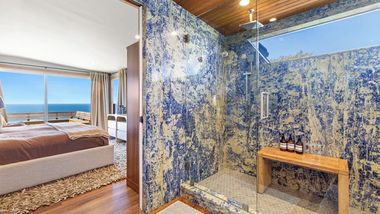 Photo of Bedroom in Bodega Bay