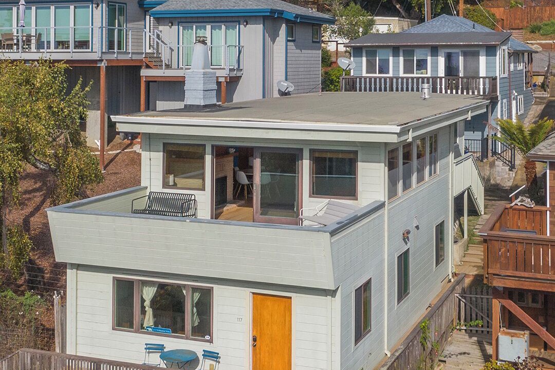 Photo of Others in Stinson Beach