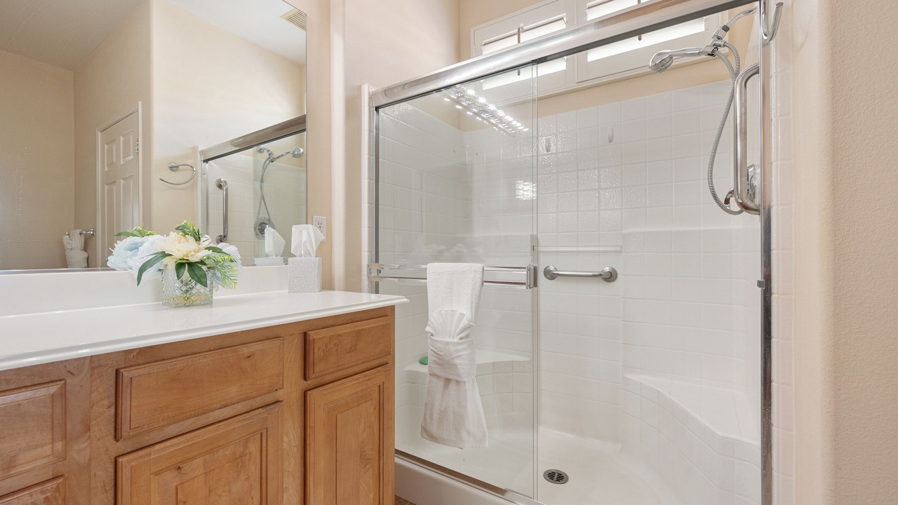 Photo of Bathroom in Desert Palms
