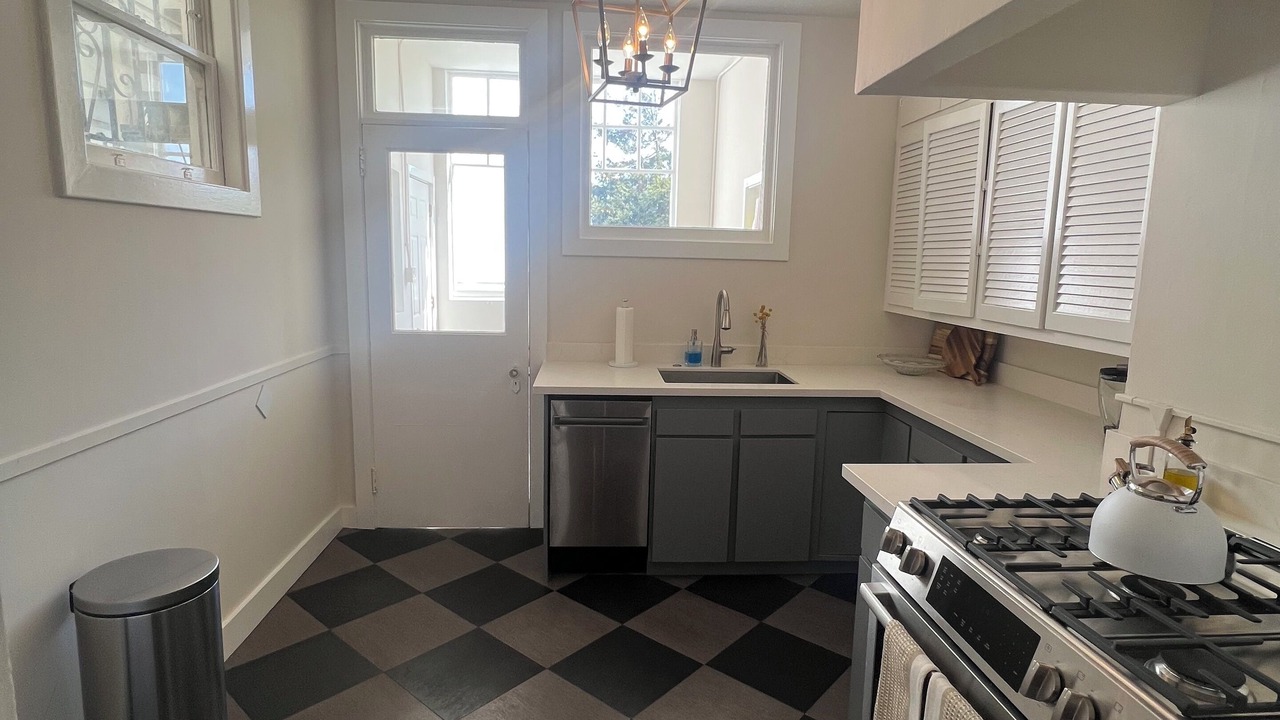 Photo of Kitchen in Lower Haight
