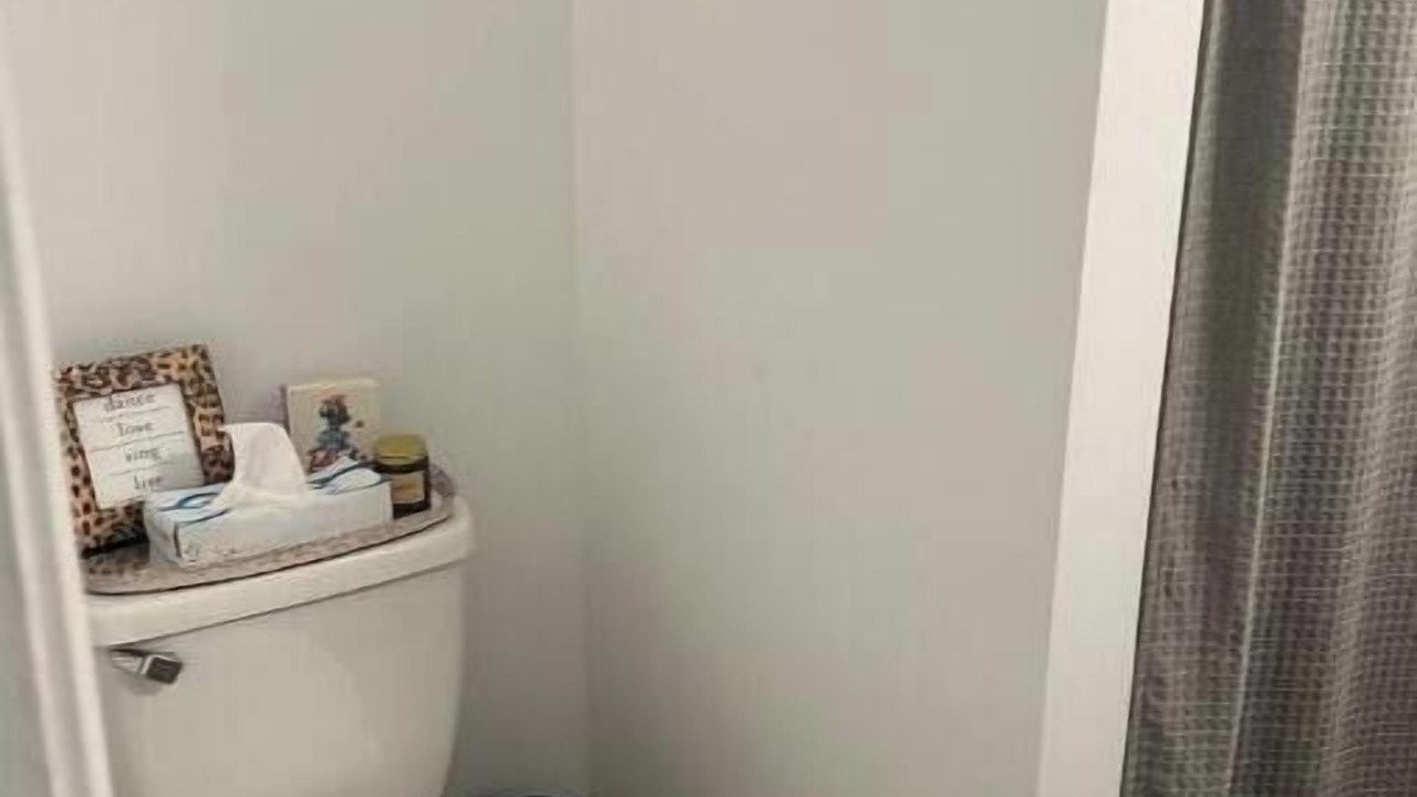Photo of Bathroom in Alamitos Beach