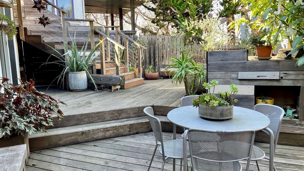 Photo of Outdoor in Temescal