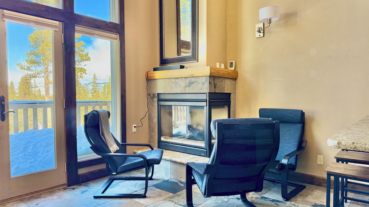 Photo of Livingroom in Kirkwood