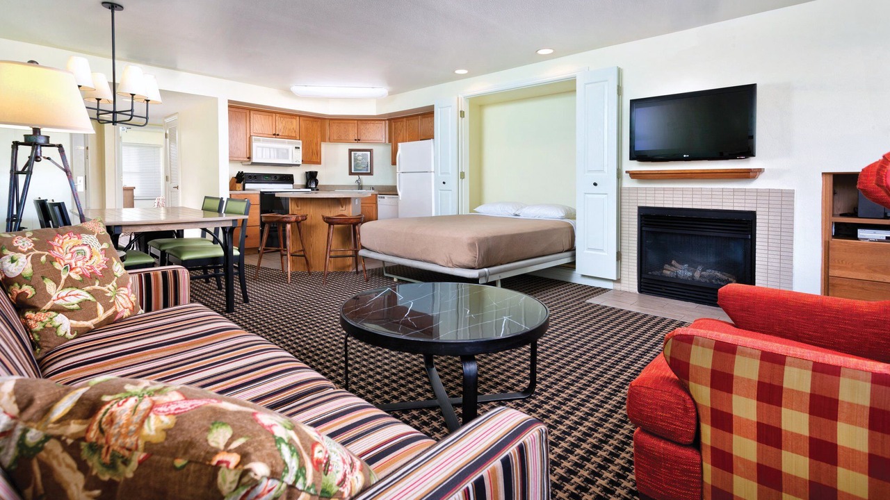 Photo of Livingroom in Angels Camp