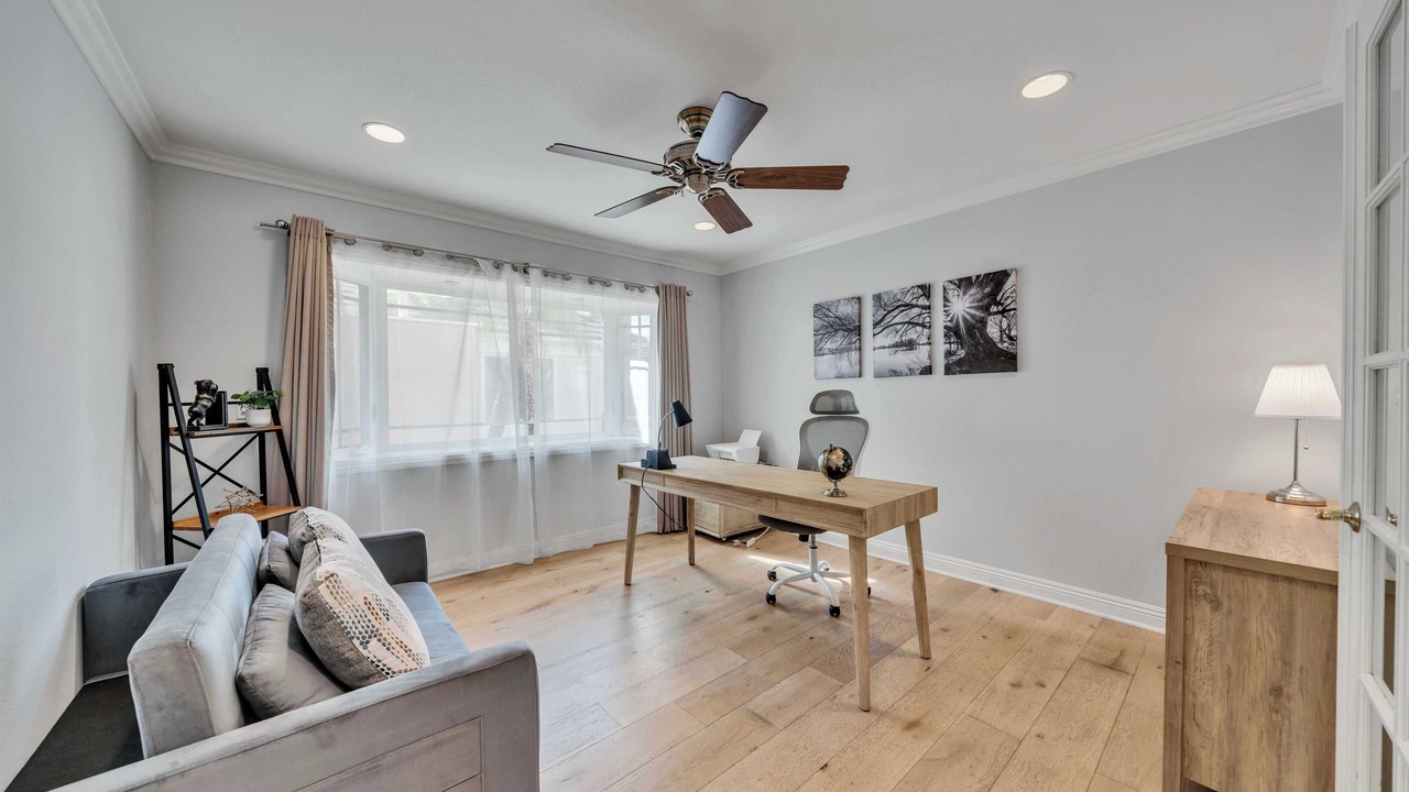 Photo of Livingroom in Woodbridge