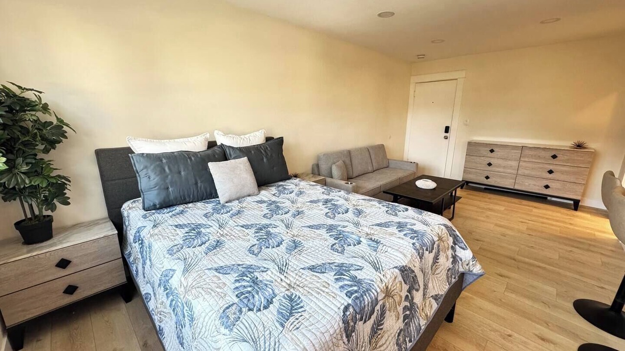 Photo of Bedroom in Huntington Beach