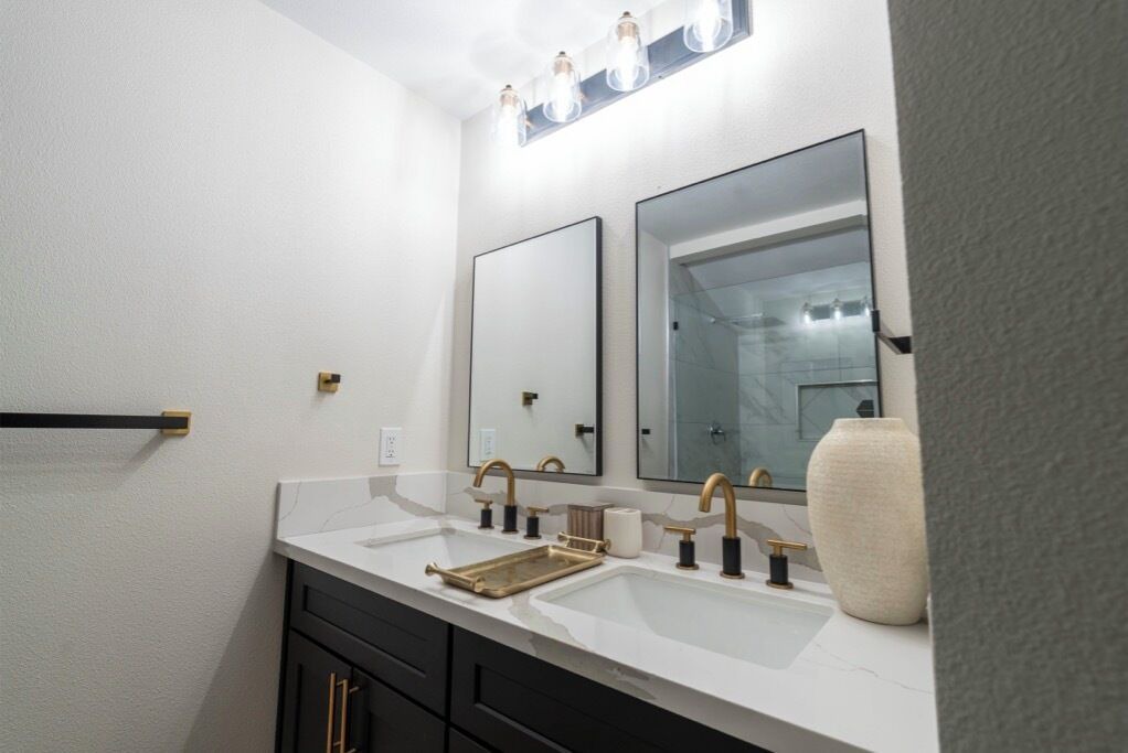 Photo of Bathroom in Rancho Oakey