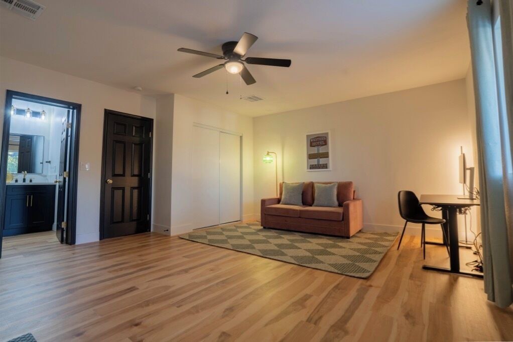 Photo of Livingroom in Rancho Oakey