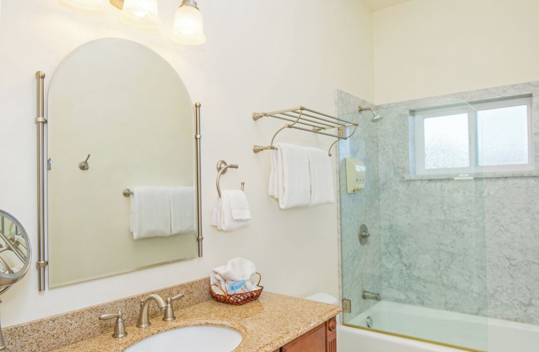 Photo of Bathroom in Shelter Cove