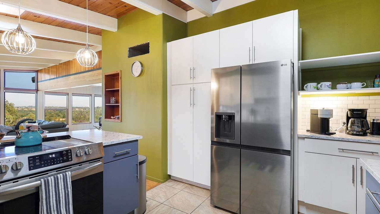 Photo of Kitchen in Benton Tract