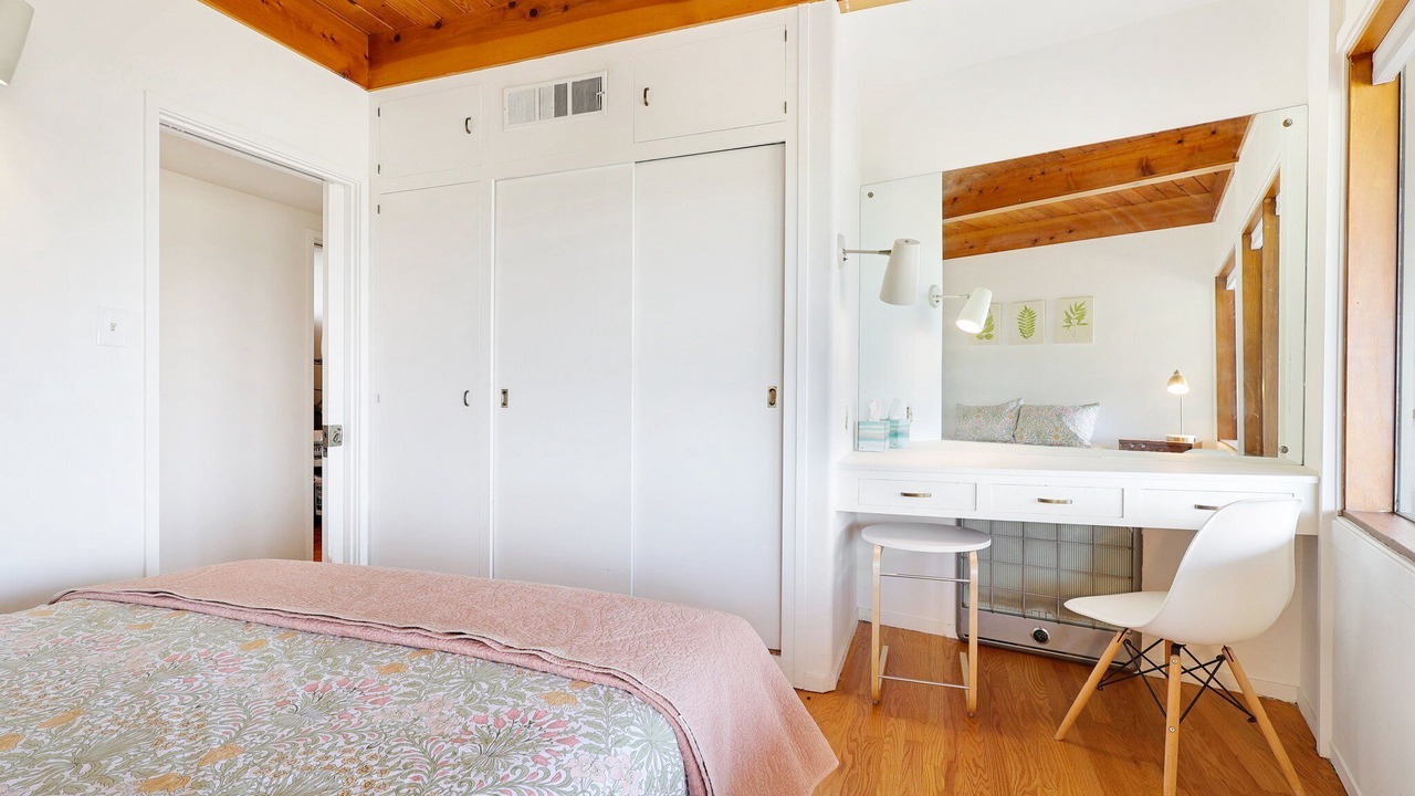 Photo of Bedroom in Benton Tract