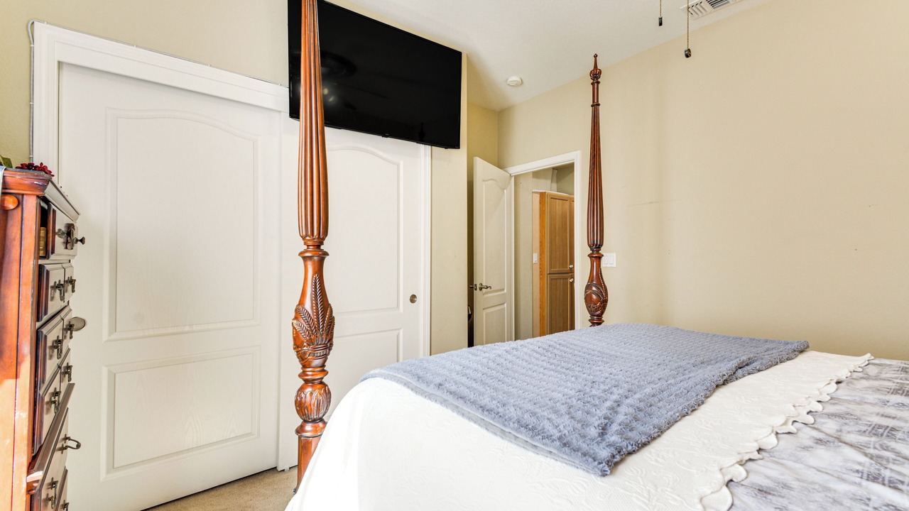 Photo of Bedroom in Atwater