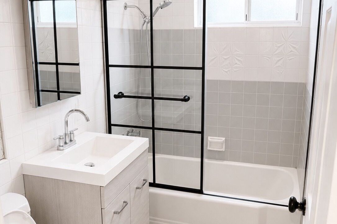 Photo of Bathroom in Reseda