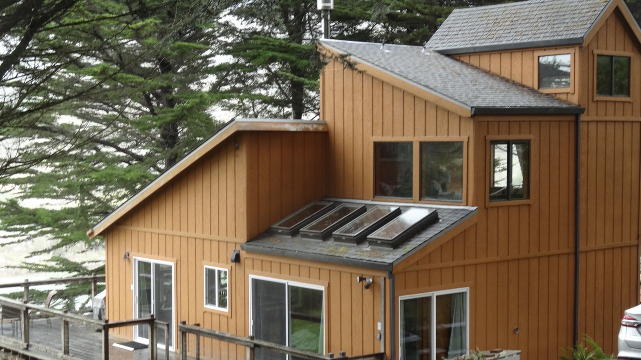 Photo of Outdoor in Occidental