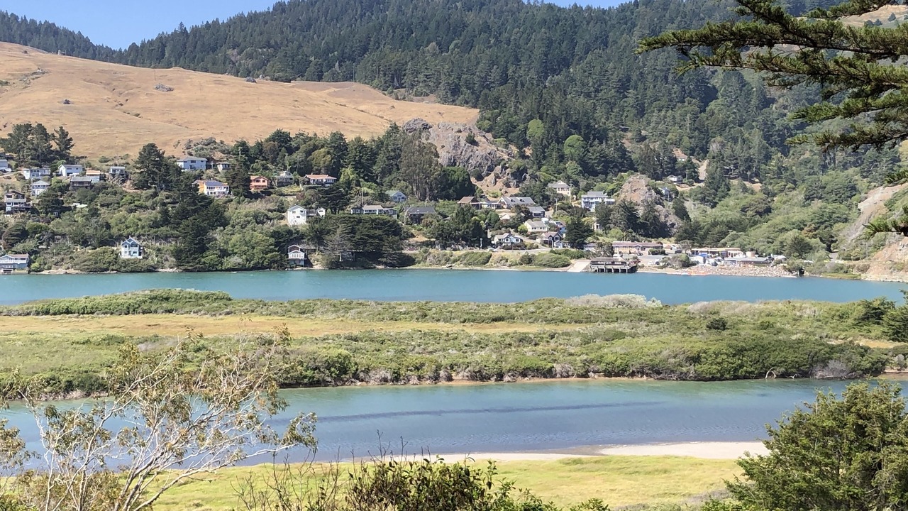 Photo of Others in Occidental