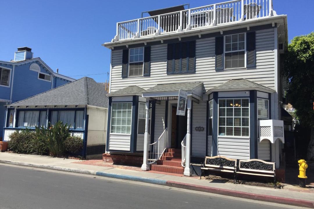 Photo of Others in Avalon