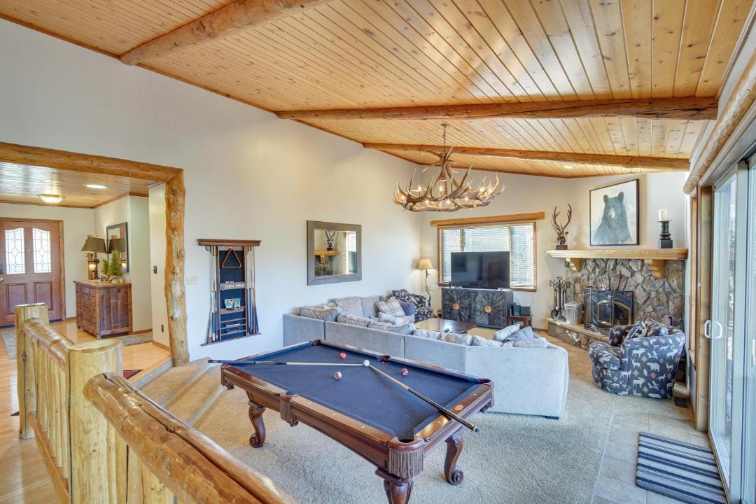 Photo of Others in Castle Glen Estates