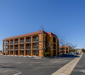 Quality Inn 