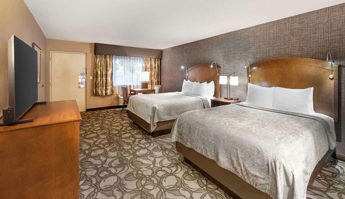 Superior Room, 2 Queen Beds, Non Smoking, Refrigerator & Microwave (Oversized Room)
