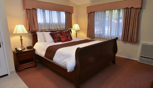 Suite, 1 King Bed (King Suite)