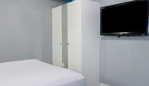 Classic Single Room, 1 Queen Bed