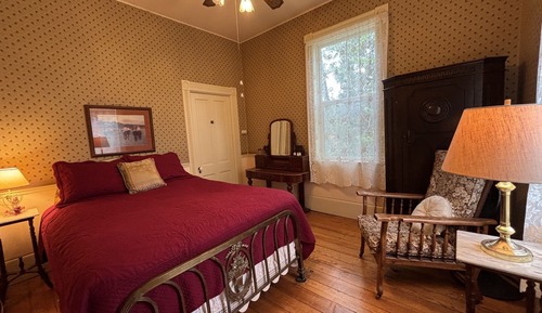 Double Room, Shared Bathroom (Room)