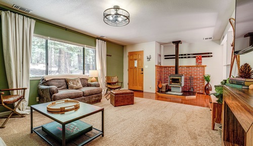 House (2 Bedrooms)