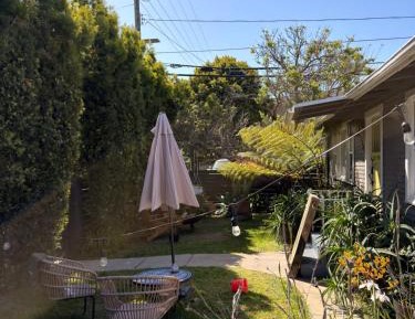 Villa with Garden View