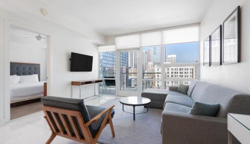 One Bedroom Suite 