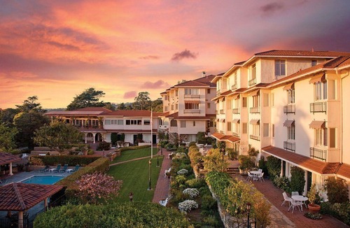 Golden Rectangle Hotel | La Playa Carmel