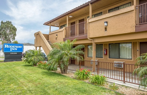 Santee Hotel | Rodeway Inn Santee San Diego East