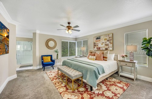 Corona House | Pool &Spa, Ontario Disneyland 5/3 Home